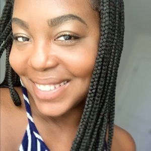 Meet your Posher, Tangia